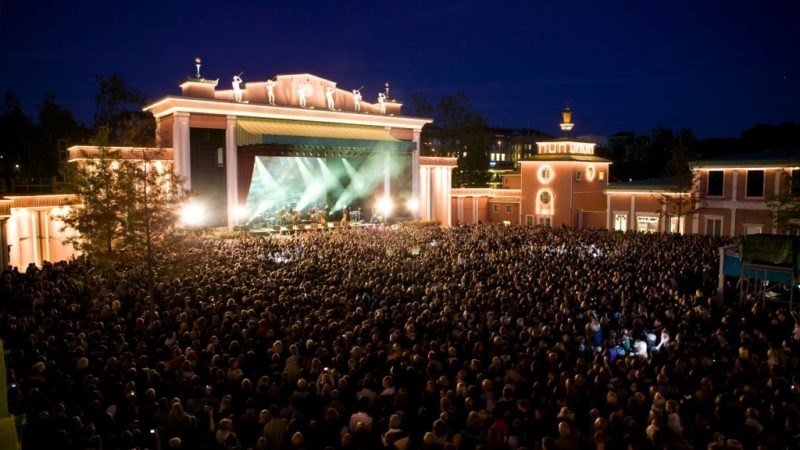 God stemning i Liseberg: Hvert år arrangeres det flere konserter i det som er Nordens største fornøyelsespark. Foto: www.liseberg.se